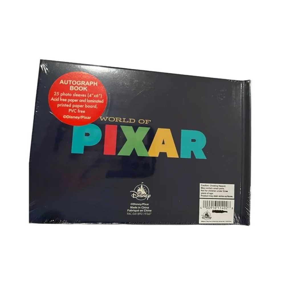 Disneyland - Pixar Autograph Photo Book - Picture 2 of 2